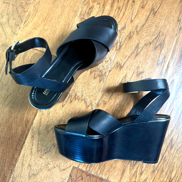 Michael Kors Women's Sz. 7.5M Black Platform Abbott Leather Wedge Sandals - Picture 1 of 11